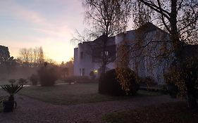 Logis Hotel La Croix Du Sud
